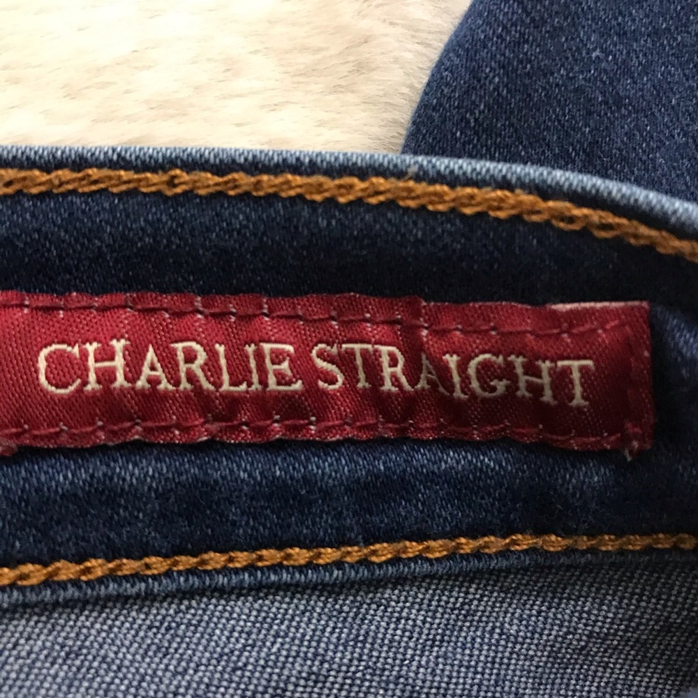 Lucky Brand Jeans - Picture 4 of 6